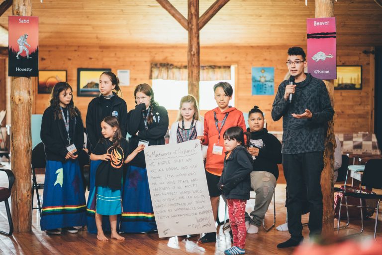Groupe d’étudiants à l’événement Imaginer un Canada.