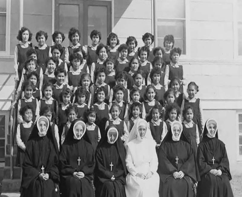 Group of students outside Lower Post School 